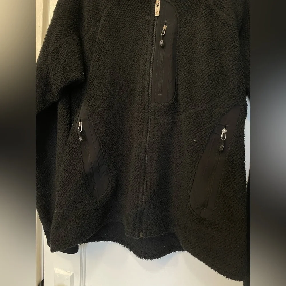 Patagonia Men's R2® Jacket Full Zip Black Fleece